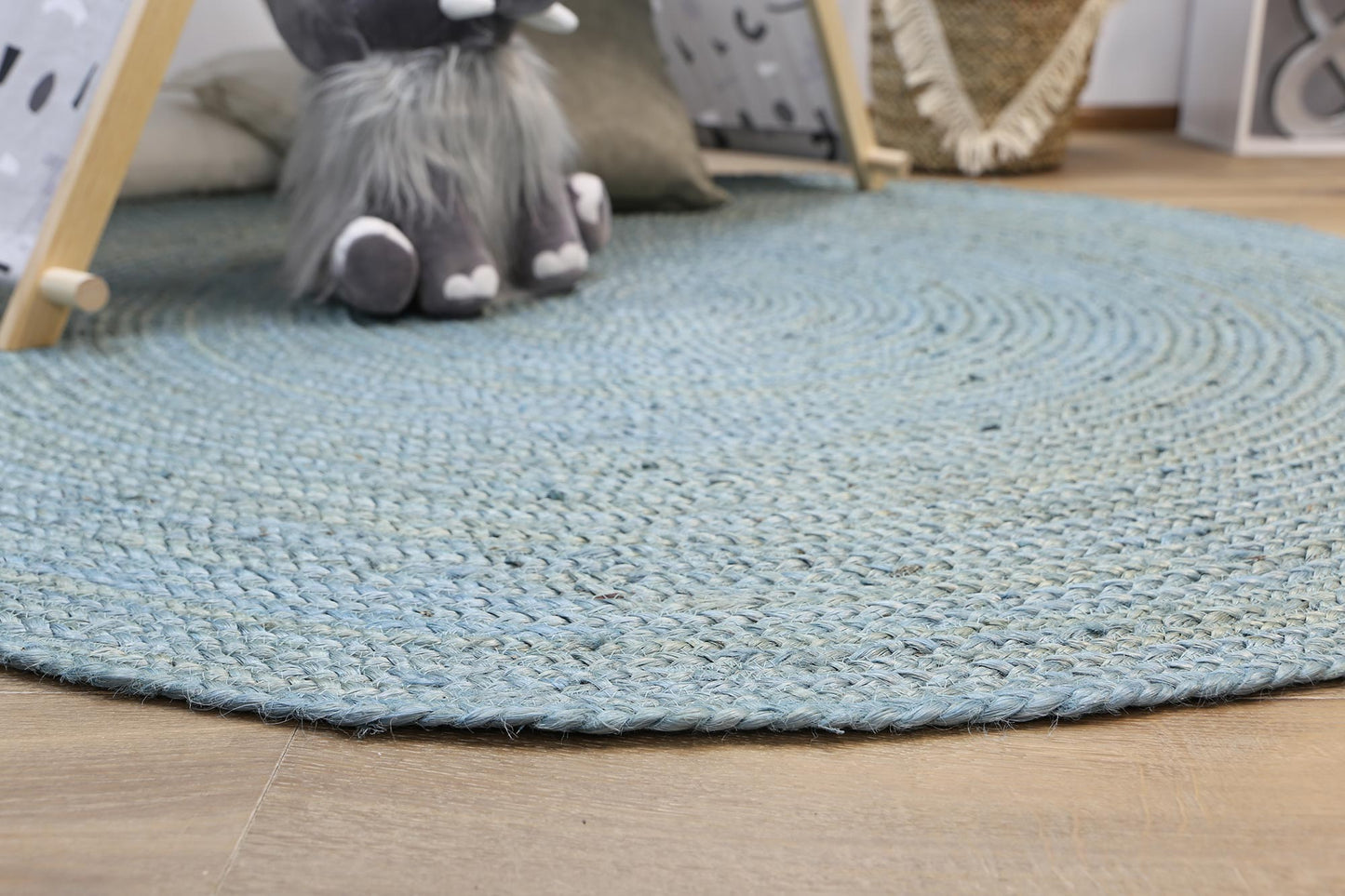 Canvessa Tundra Blue Jute Round Rug