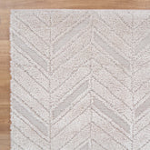 Pebble Chevron Beige Shag Rug