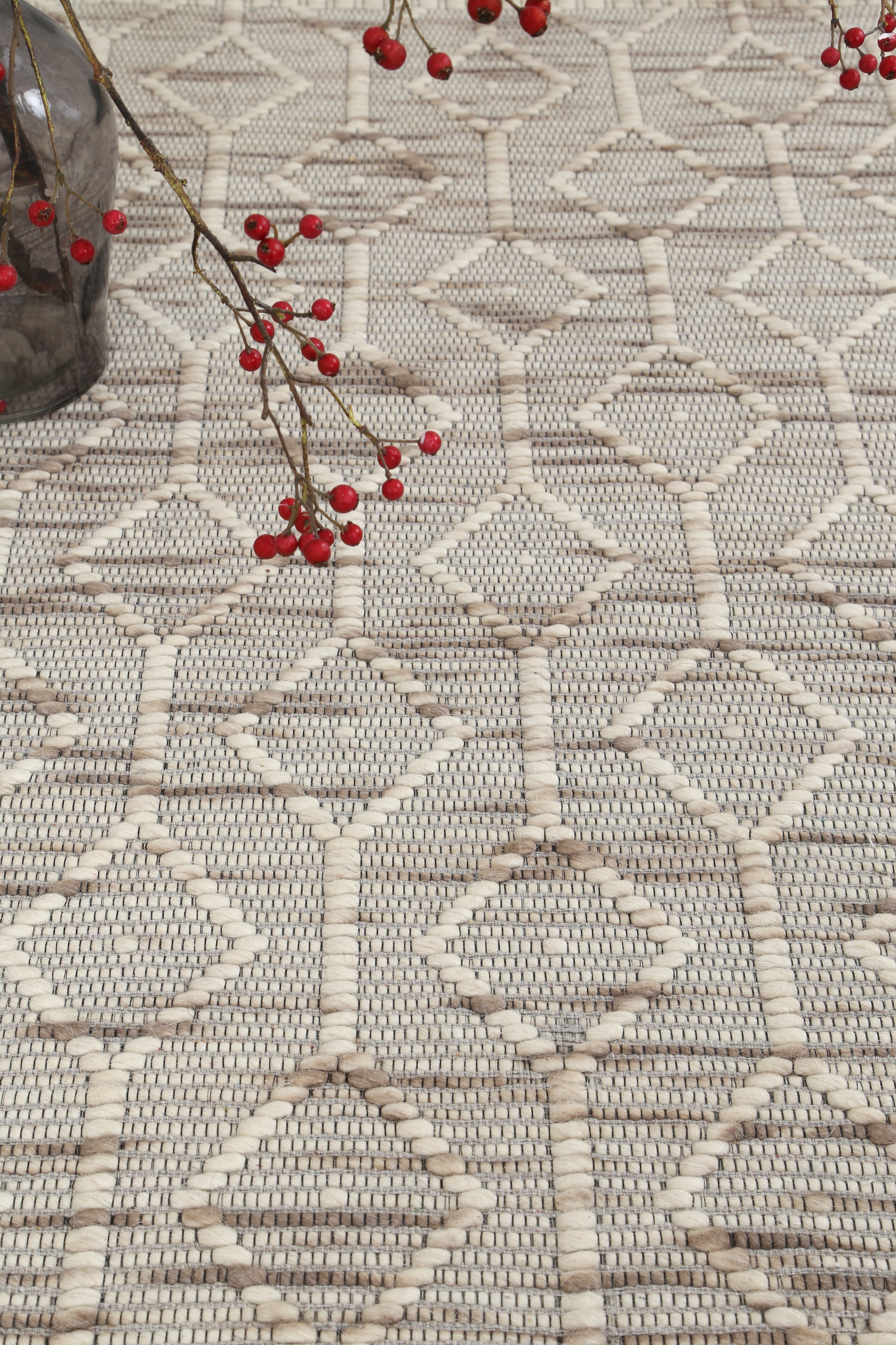 Bellora Lattice Beige Wool Rug