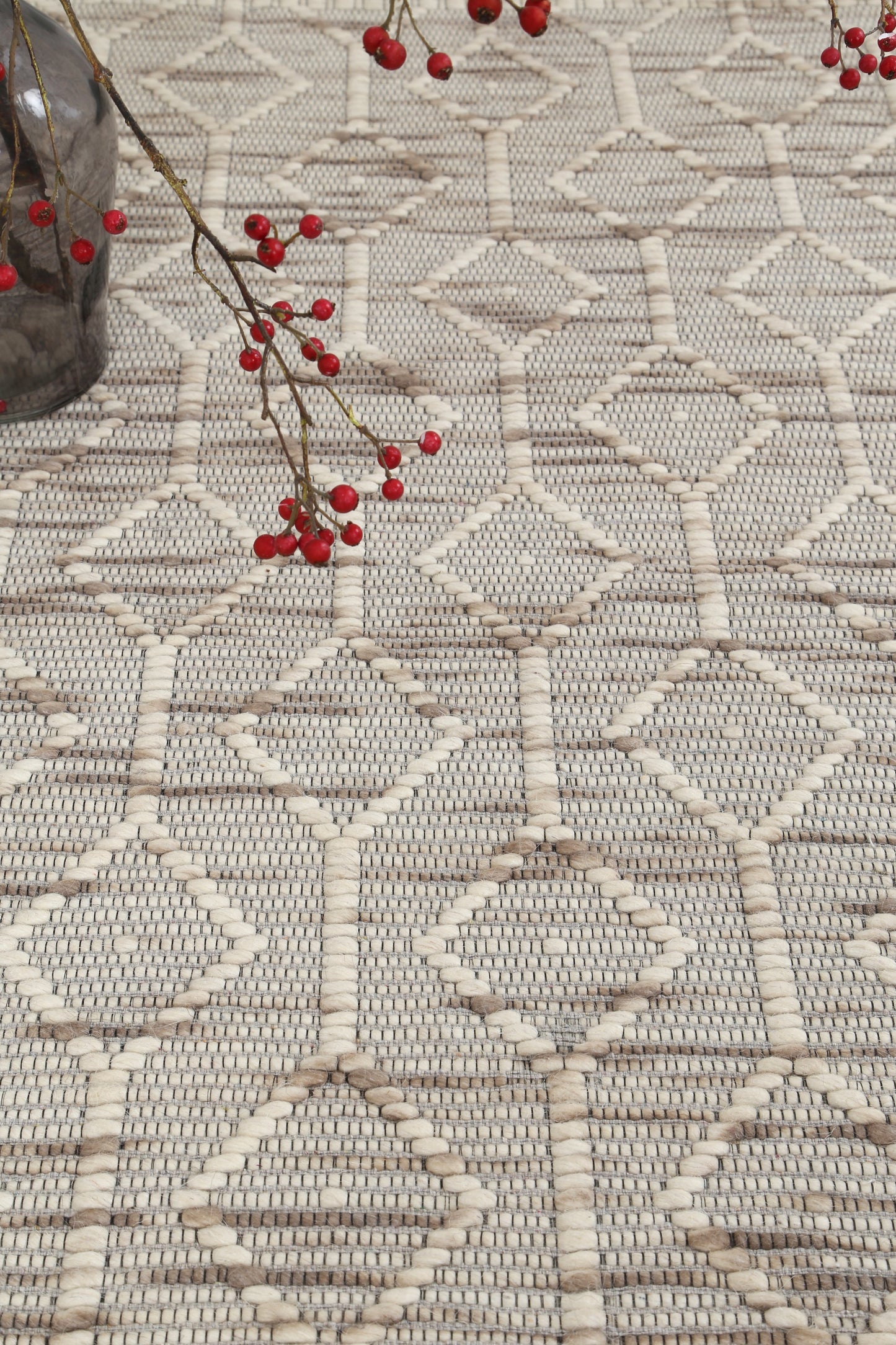Bellora Lattice Beige Wool Rug