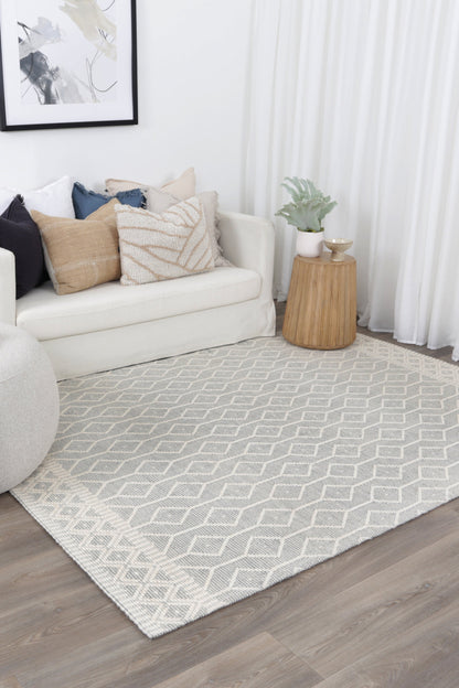 Bellora Lattice Light Grey Wool Rug