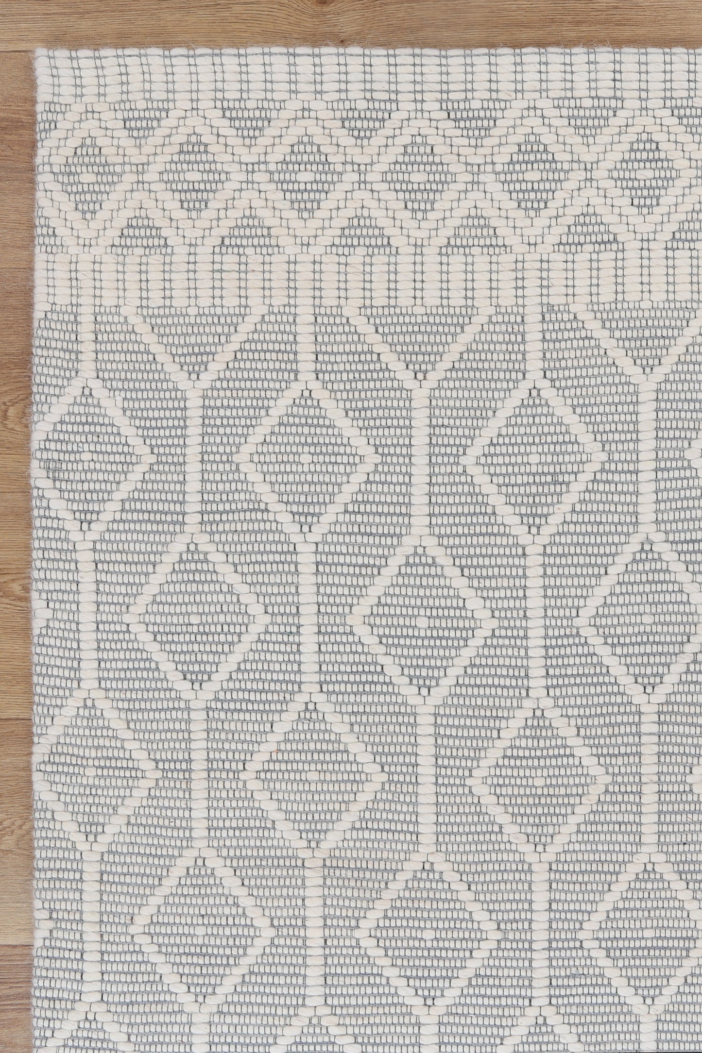 Bellora Lattice Light Grey Wool Rug