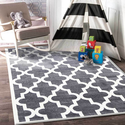 Stilo  Grey and White Lattice Pattern Kids Rug