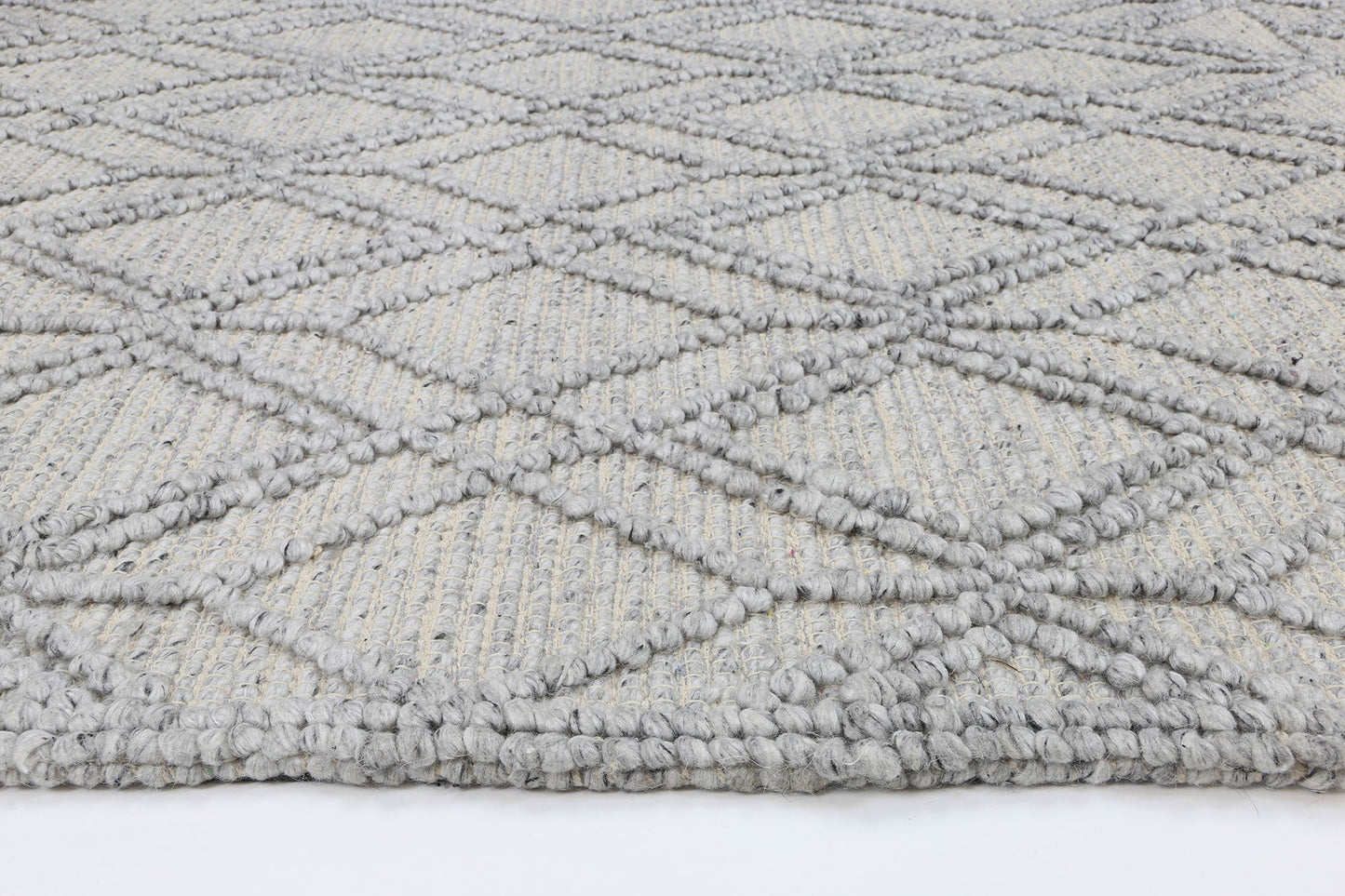 Shoreline Cobblestone Tribal Grey Wool Rug