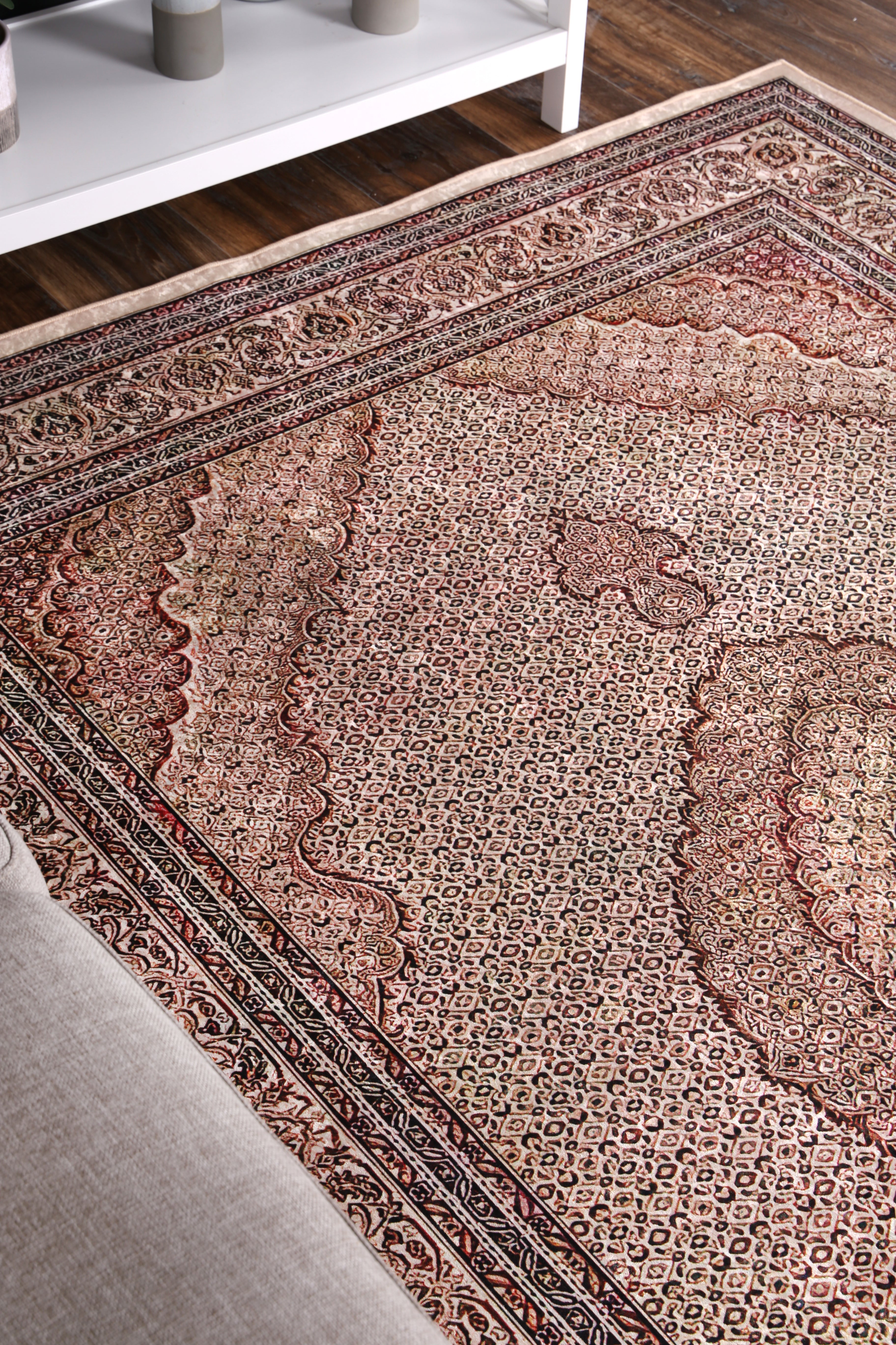 Valencia Medallion Red Non-Slip Rug - ANGE04