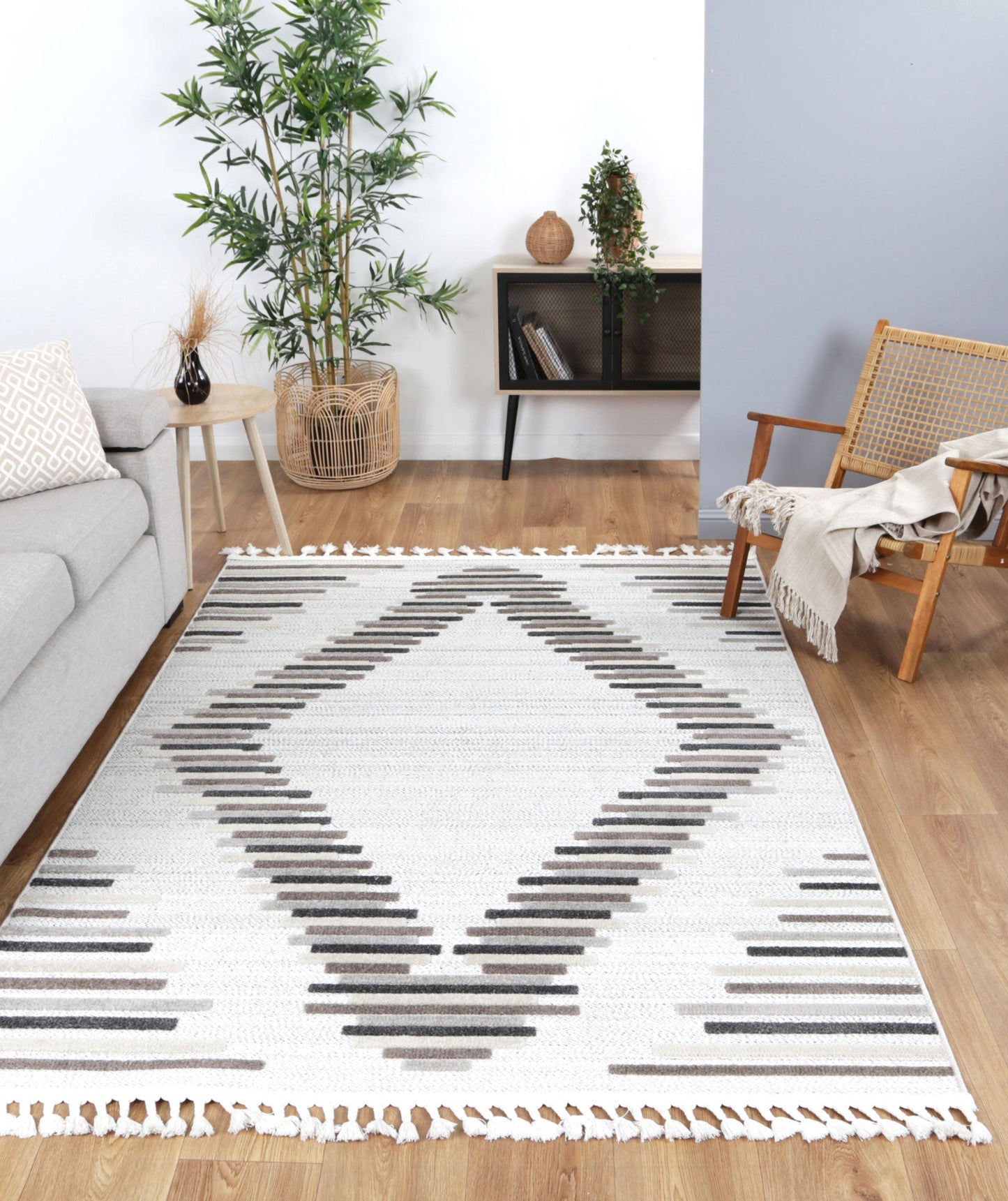 Kaelen Attica Diamond Stone and Grey Rug