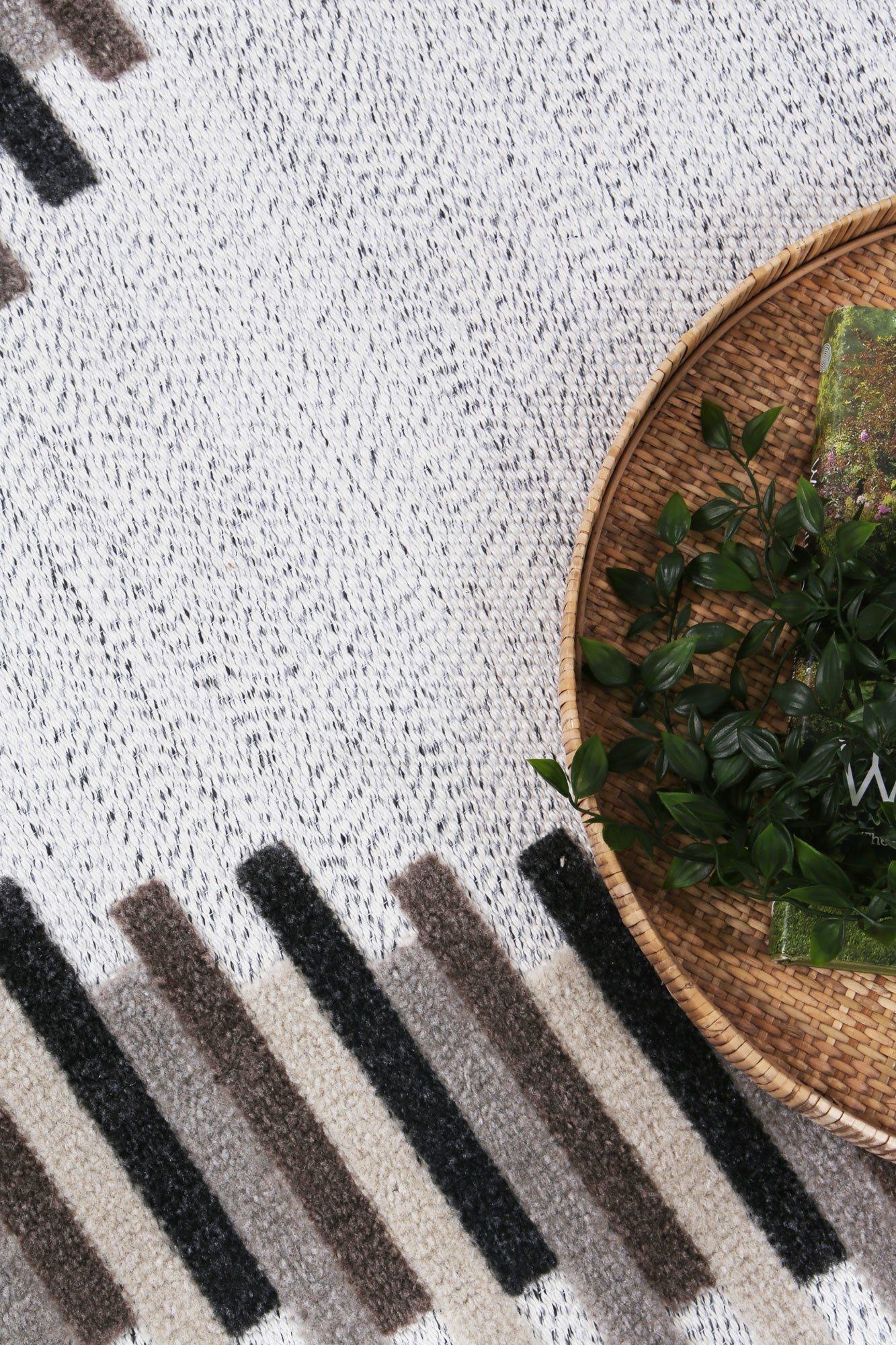 Kaelen Attica Diamond Stone and Grey Rug