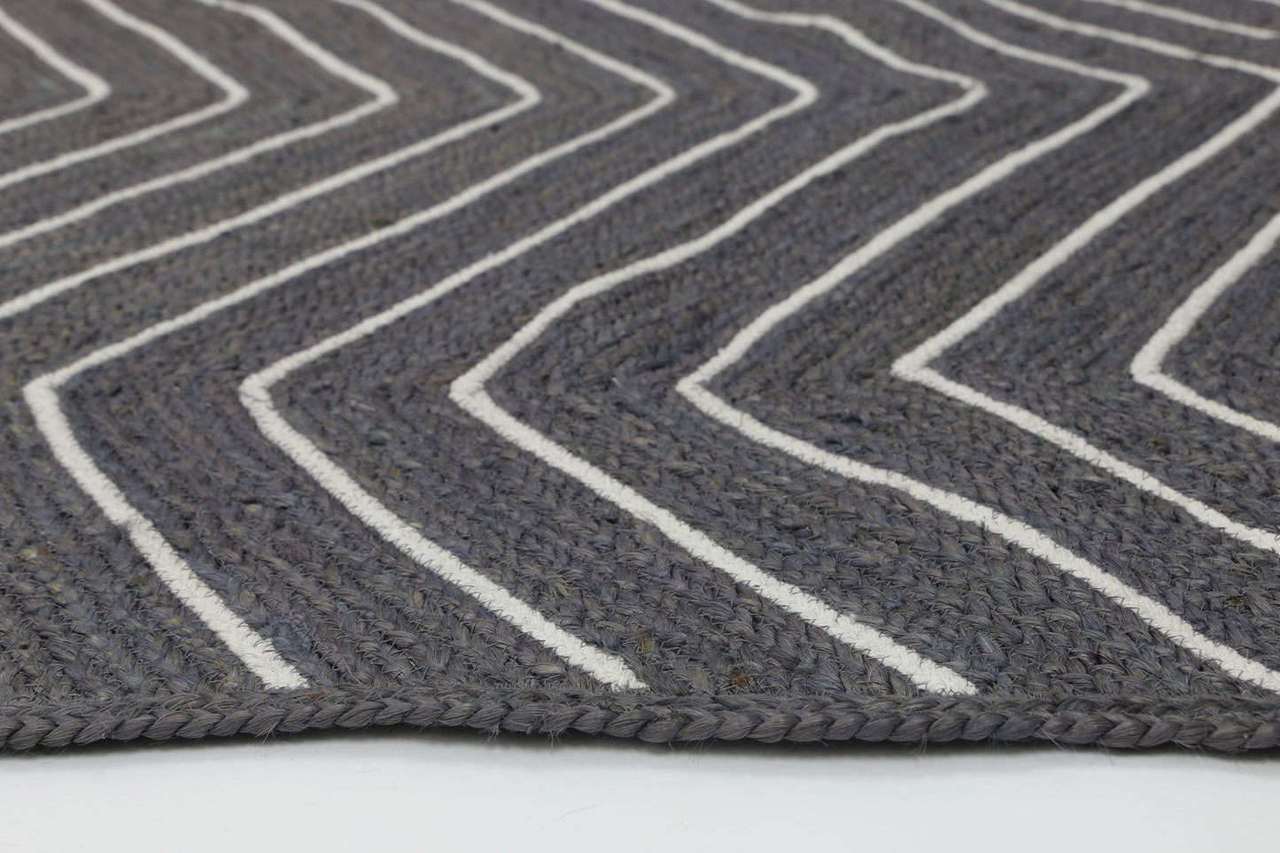 Tovia Grey Chevron Rug