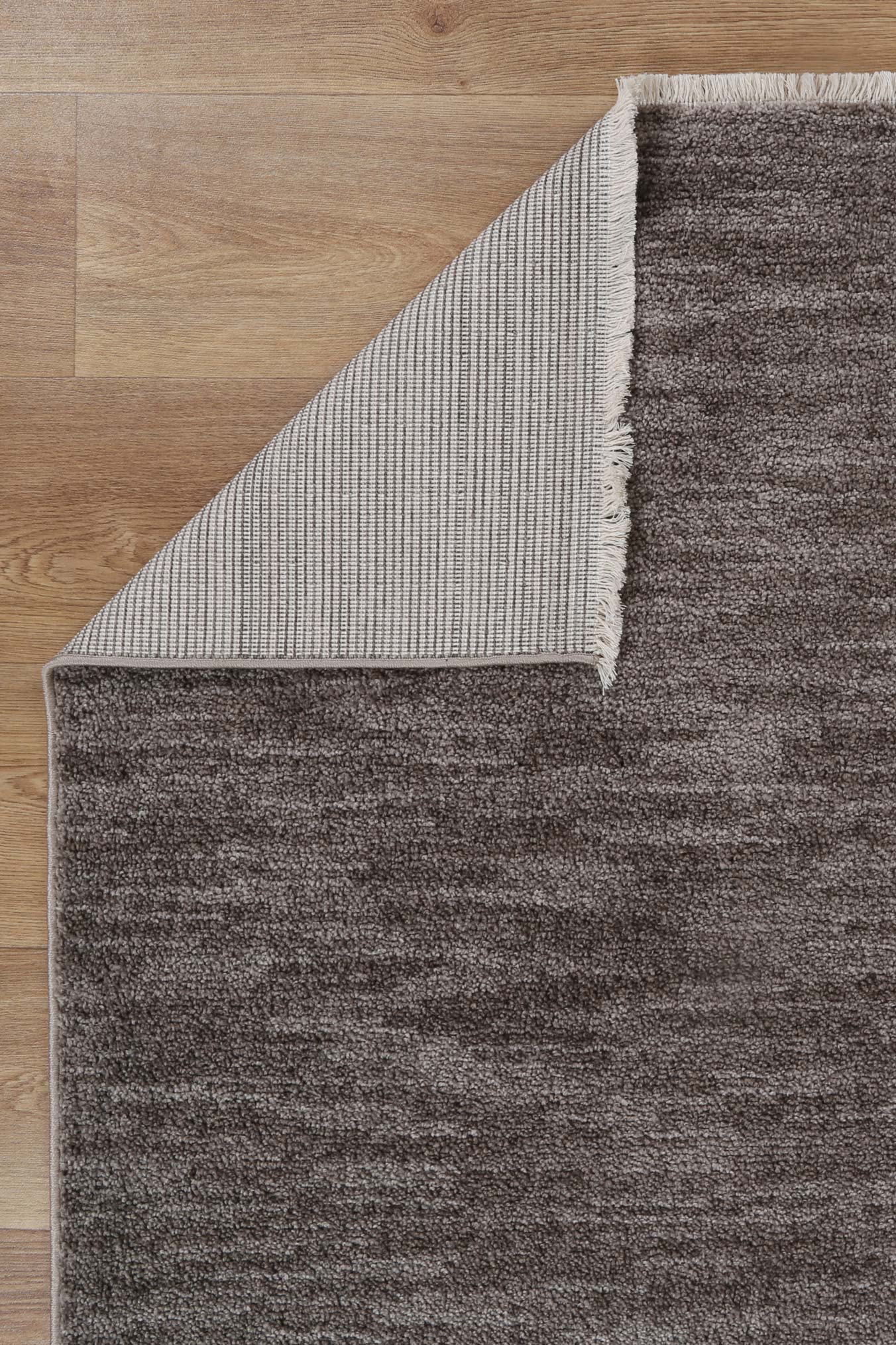 Milan Chobi Ash Rug