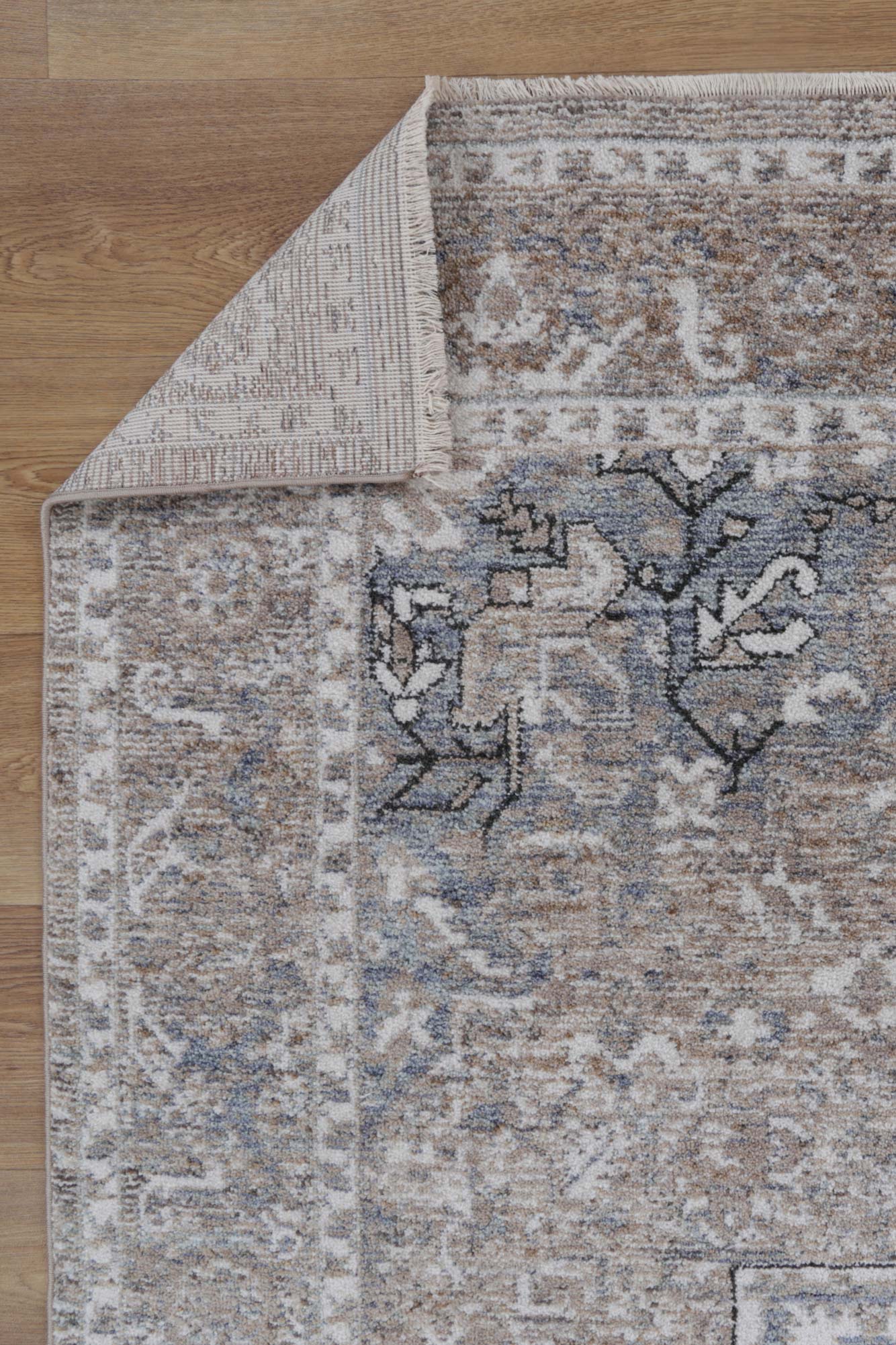 Montra Virginia Medallion Transitional Ash Rug