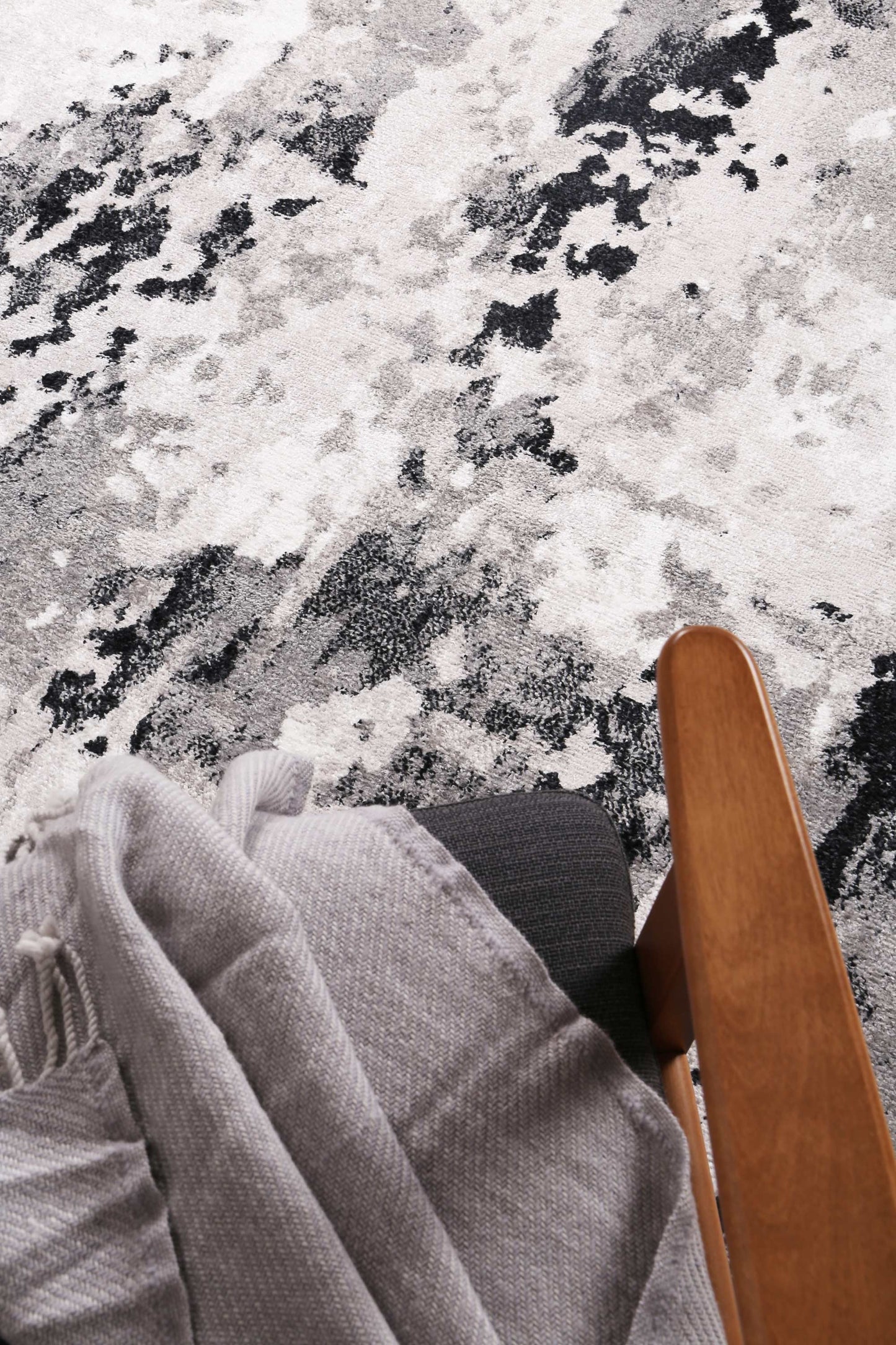 Corin Black and Grey Rug