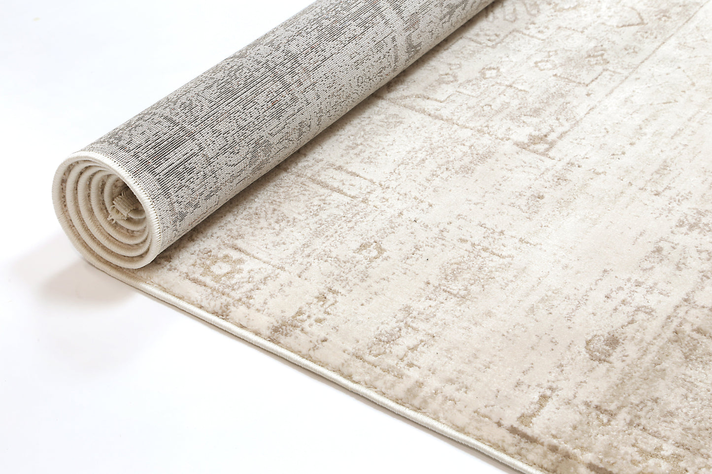 Evara Traditional Beige Rug
