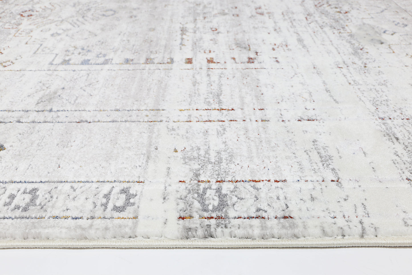 Evara Traditional Grey Multi Rug