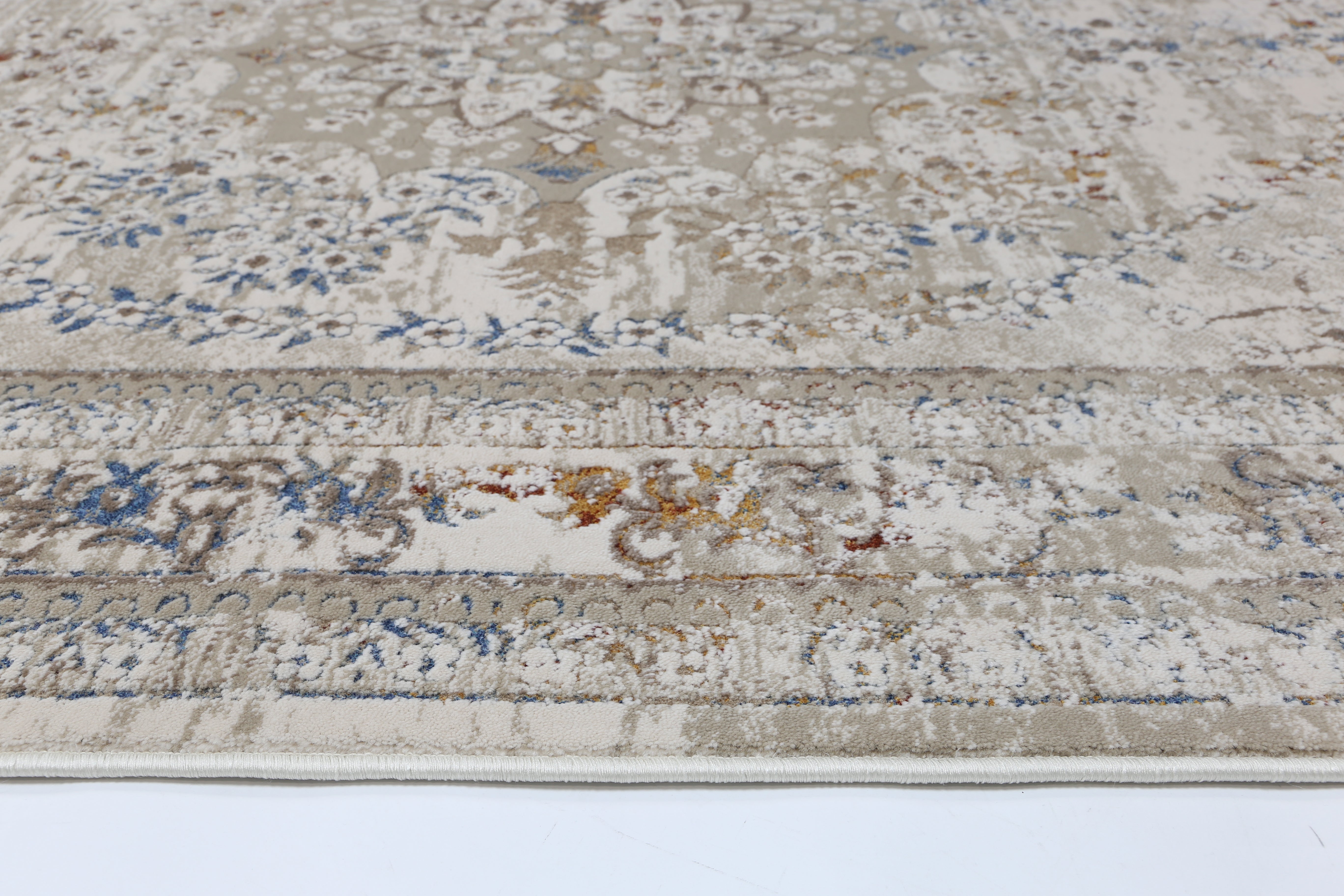 Evara Vintage Medalion Beige Multi Rug