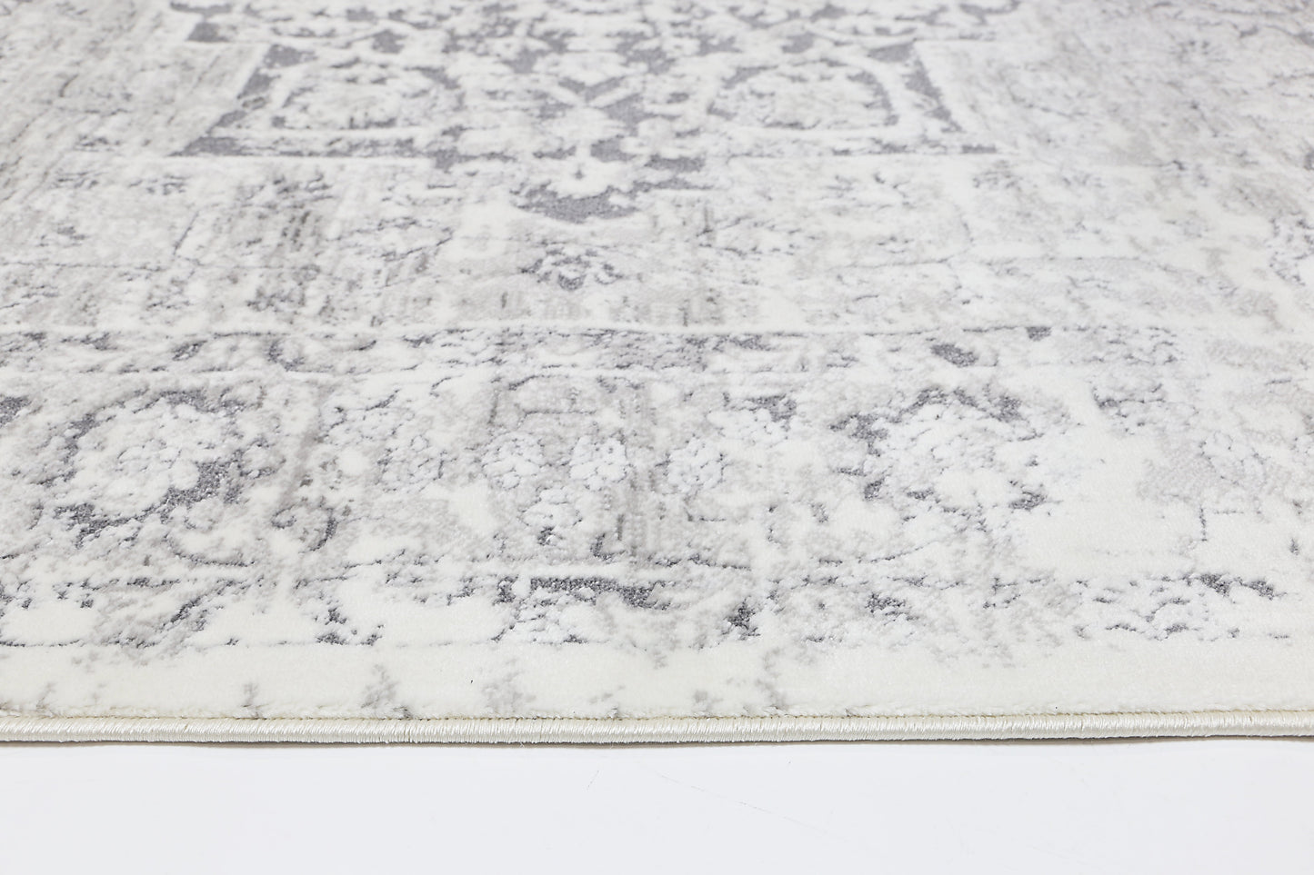 Evara Classic Vintage Grey Rug