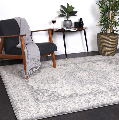 Evadne Traditional Grey Rug