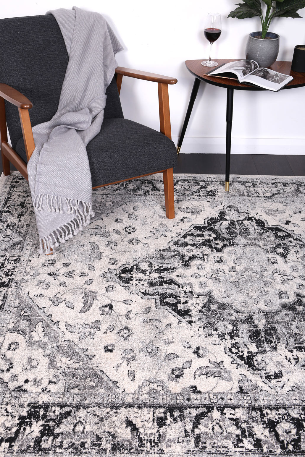 Evadne Abundance Grey Rug