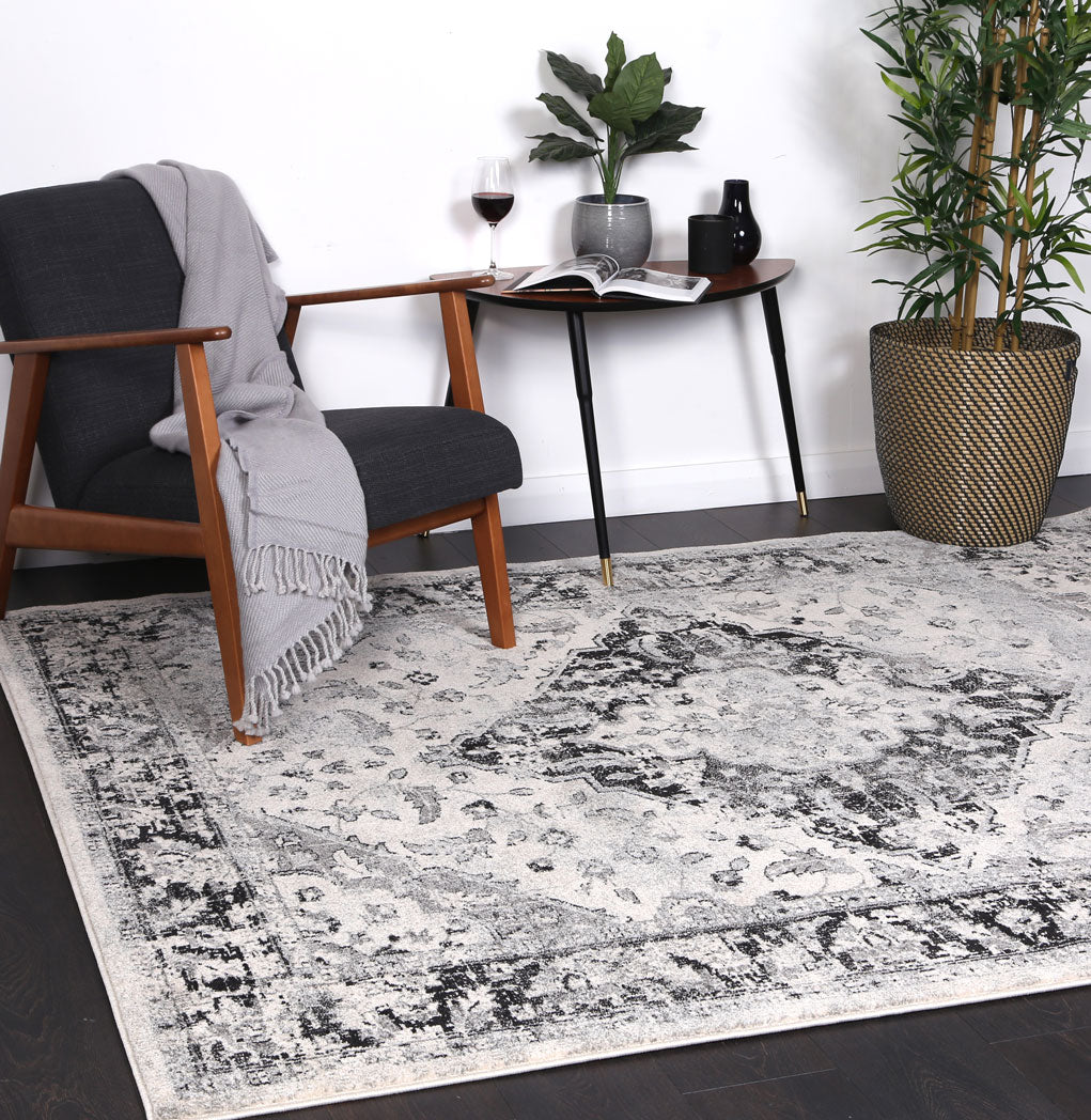 Evadne Abundance Grey Rug
