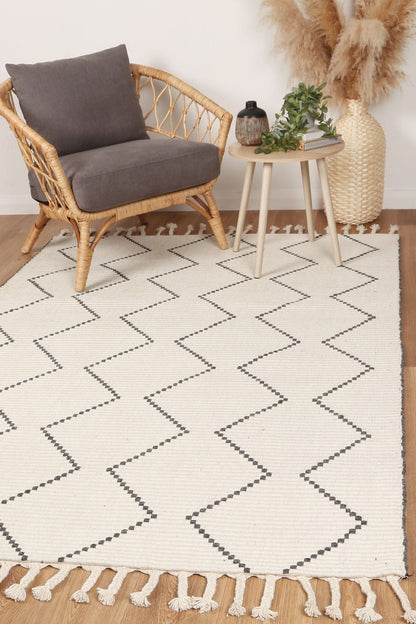 Orielle Zig-Zag Wool Blend Cream Rug