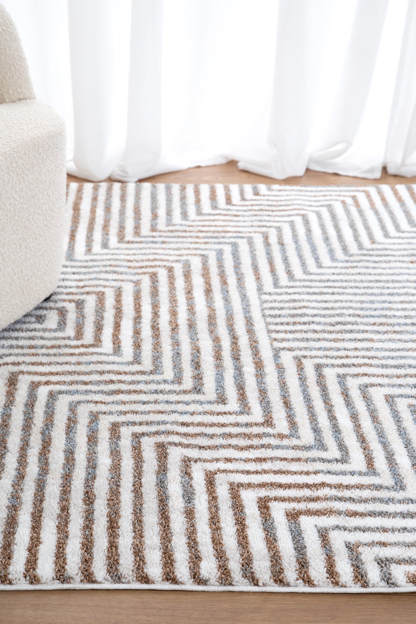 Prisma Geometric Polyester Rug