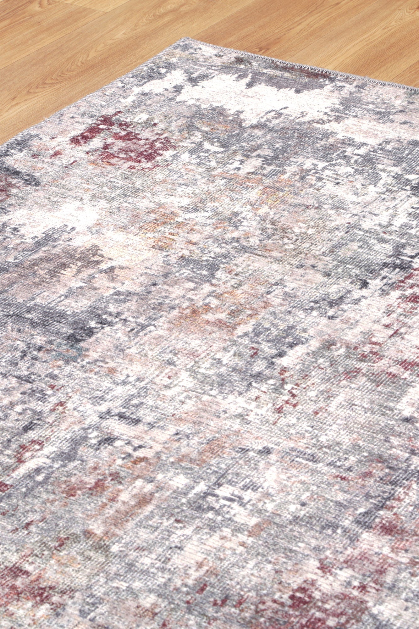 Hobart Amari Machine Washable Rug