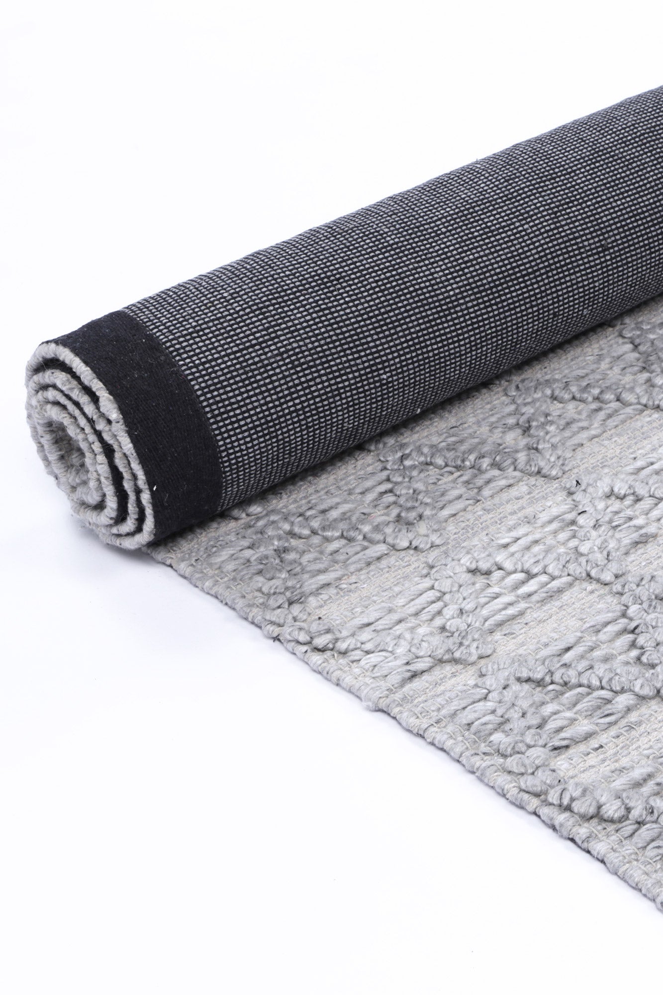 Shoreline Mosaic Tribal Grey Wool Rug