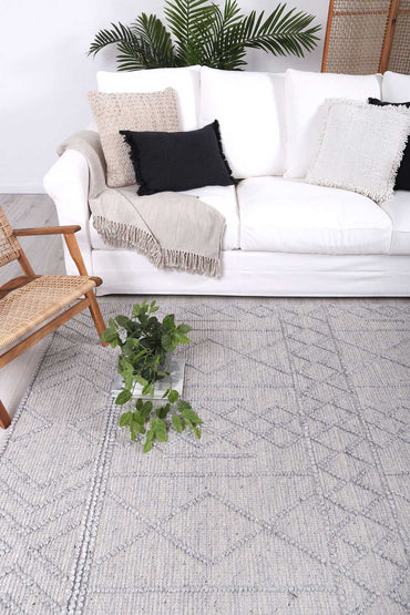 Shoreline Diamond Tribal Grey Wool Rug