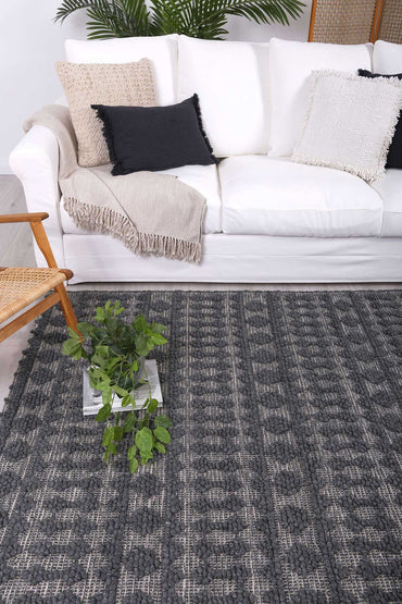 Shoreline Fine Tribal Grey Wool Rug