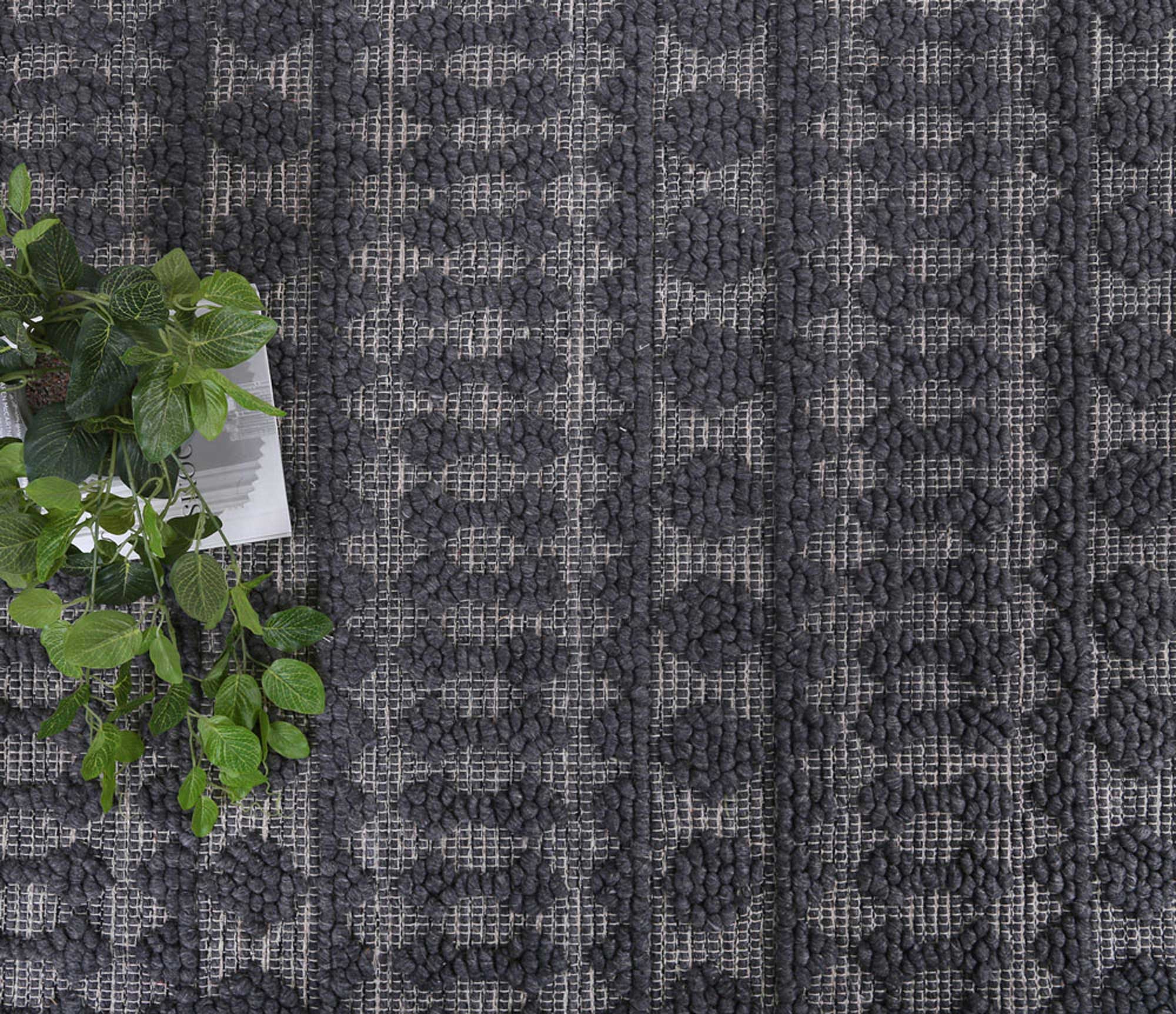 Shoreline Fine Tribal Grey Wool Rug
