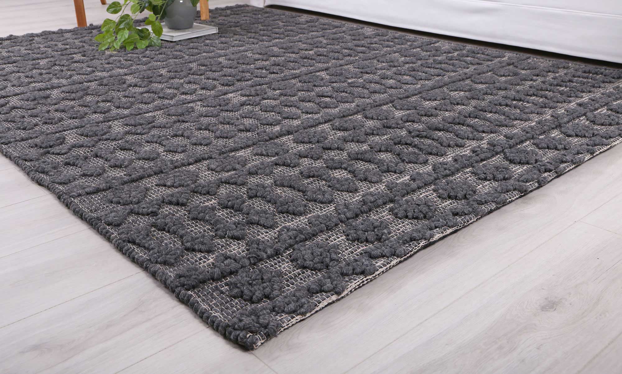 Shoreline Fine Tribal Grey Wool Rug