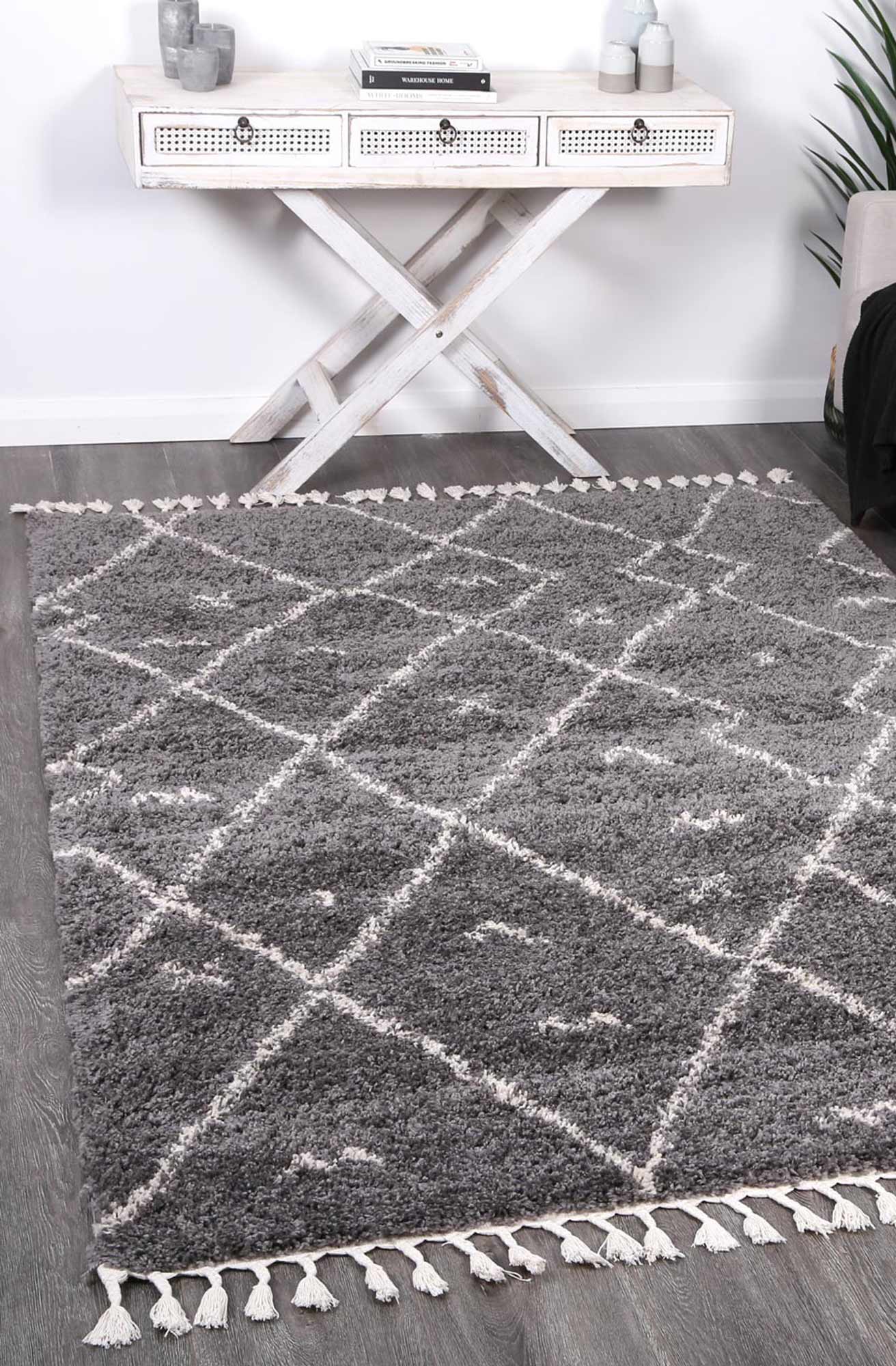 Brisa Mizzie Tribal Grey Cream Rug