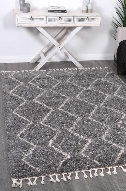 Brisa Levi Fleck Tribal Grey Rug