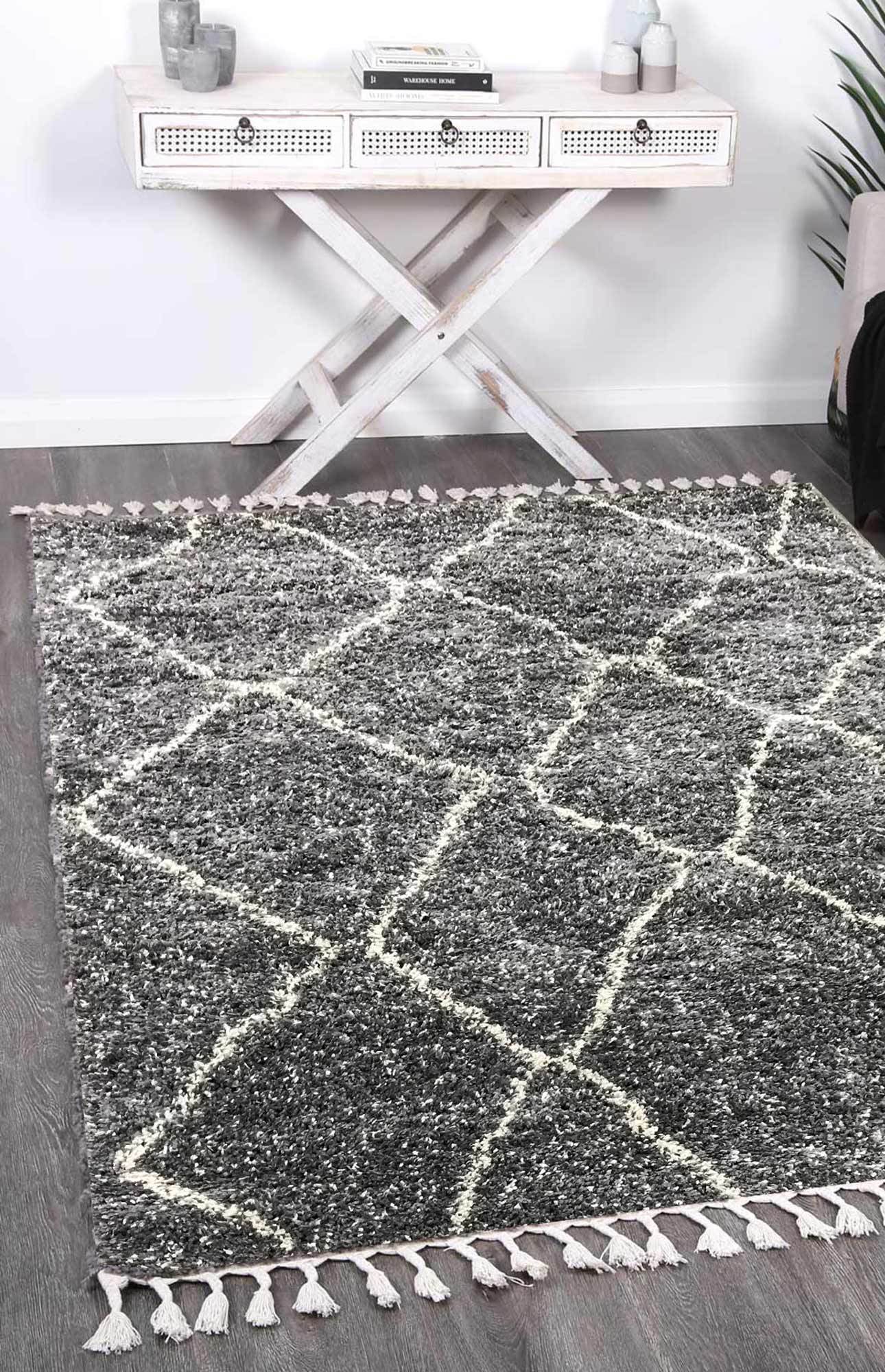 Brisa Maxen Tribal Grey Rug