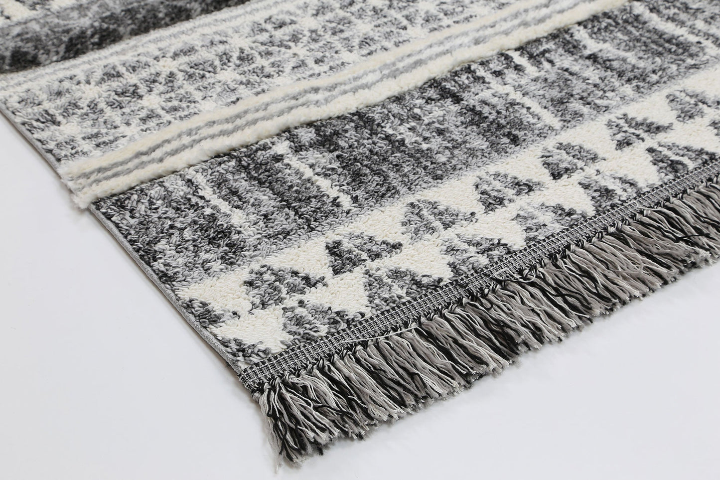 Covea Tribal Lines Cream Anthracite Rug