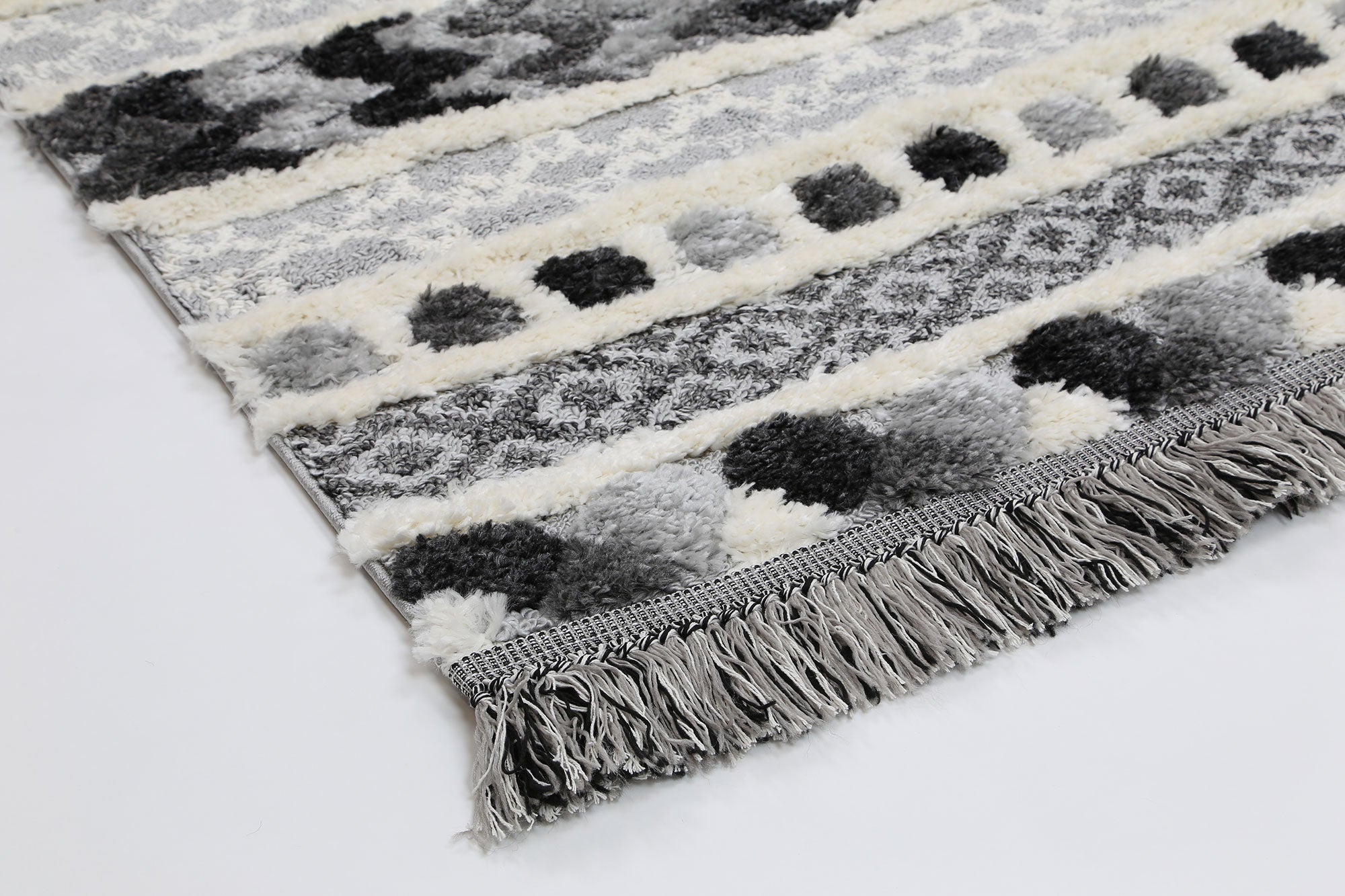 Covea Tribal Carved Cream Anthracite Rug