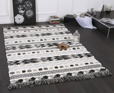 Covea Tribal Carved Cream Anthracite Rug