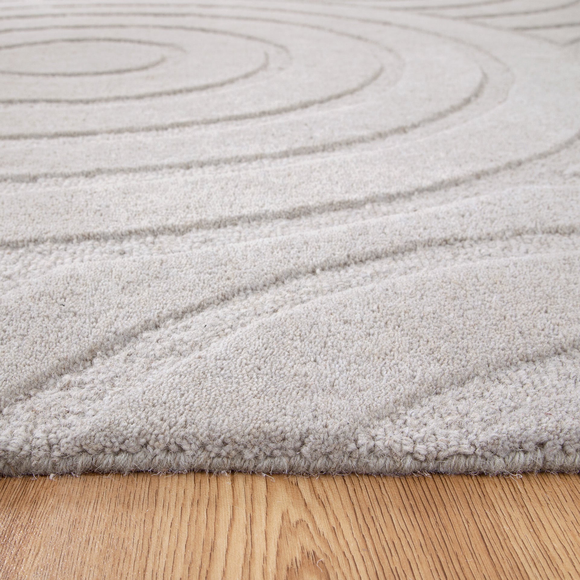 Frayla Ellipse Light Grey Wool Rug