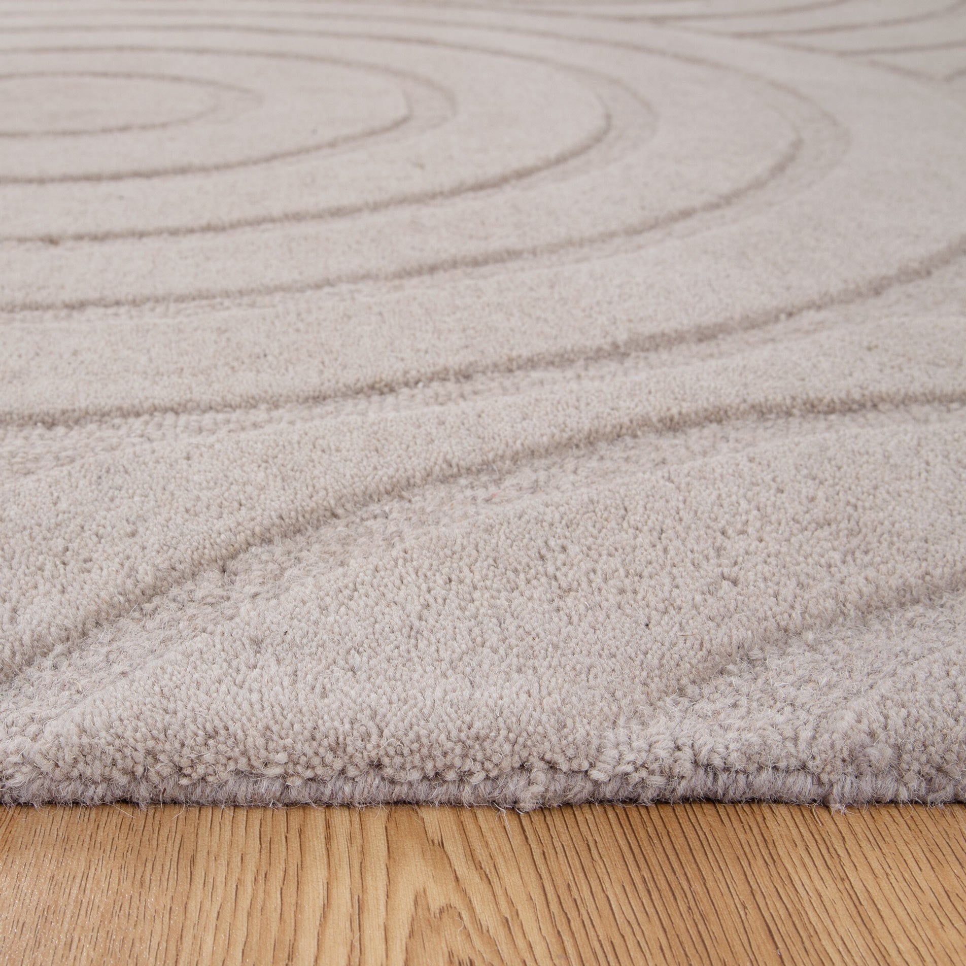 Frayla Ellipse Beige Wool Rug
