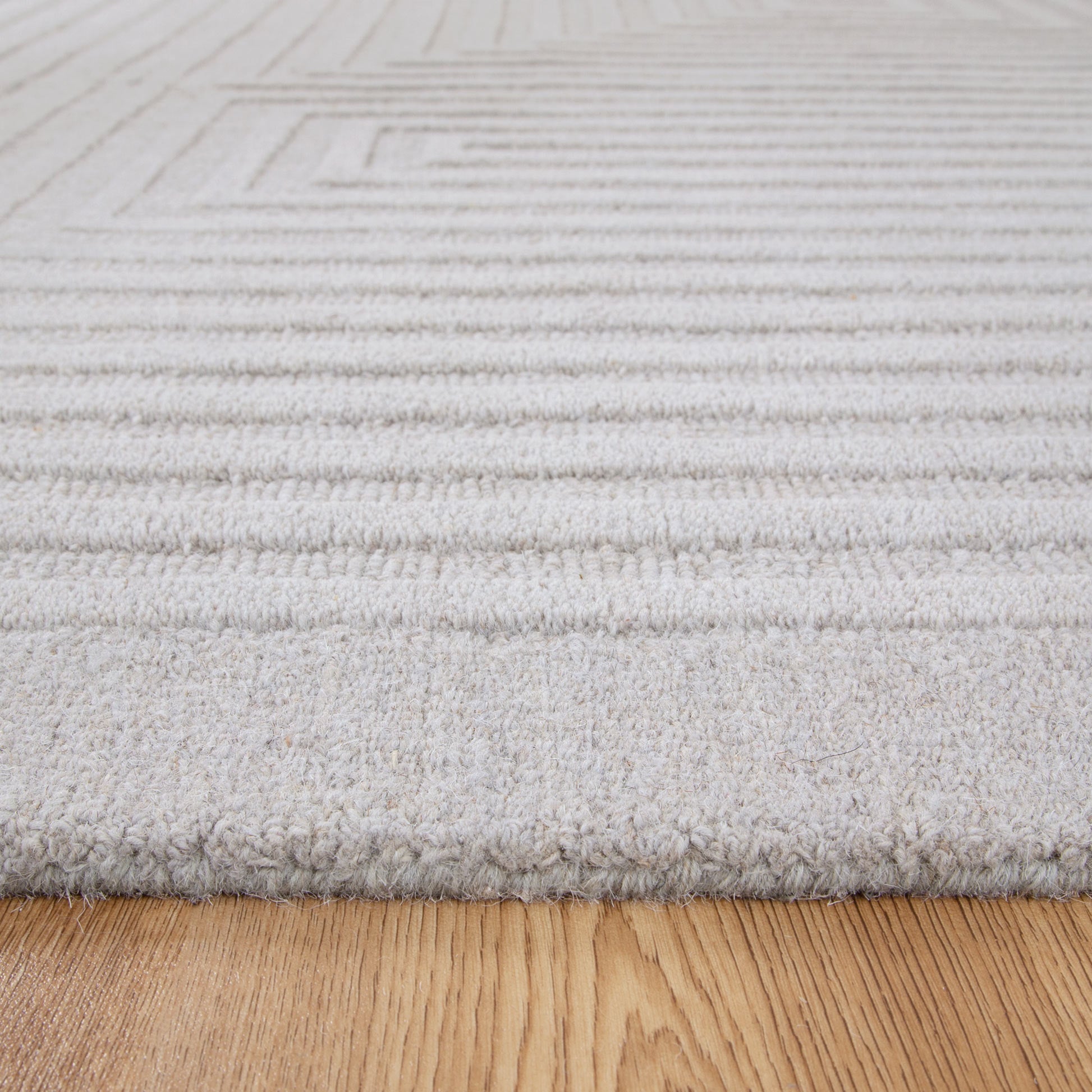 Frayla Felix Light Grey Wool Rug