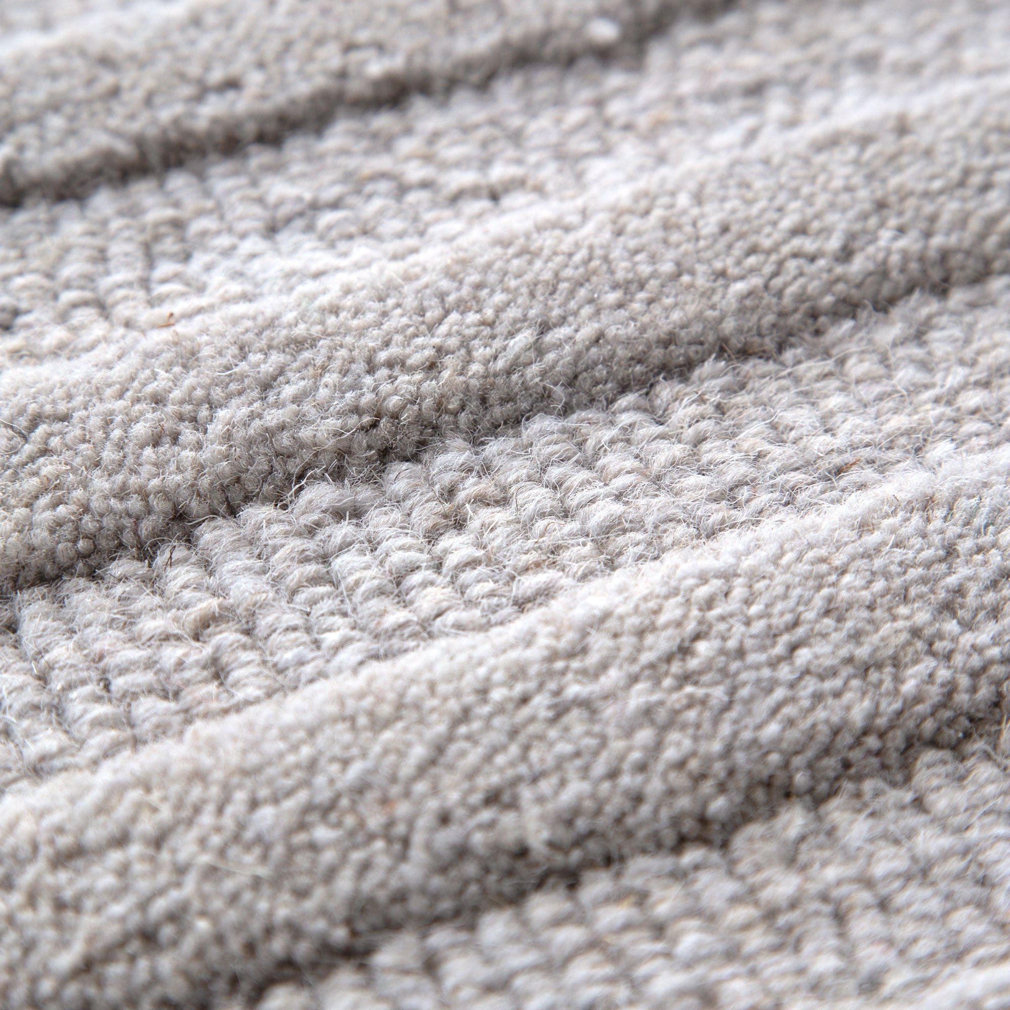 Frayla Felix Light Grey Wool Rug