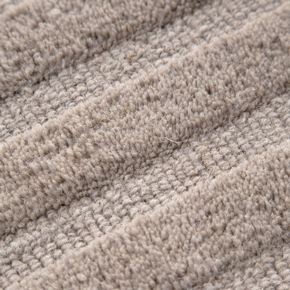Frayla Felix Beige Wool Rug