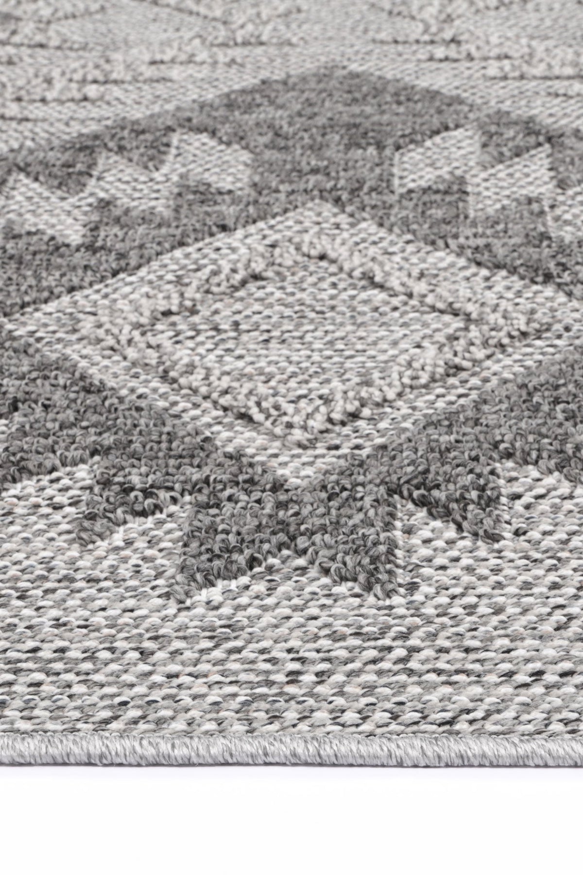 Claymore Maki Indoor / Outdoor Grey Rug