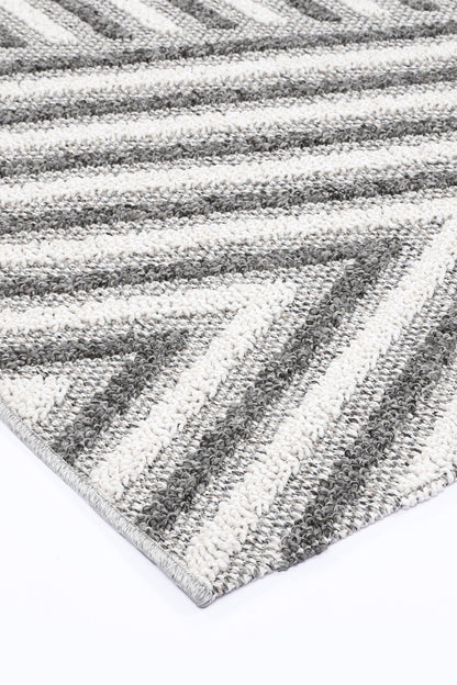 Claymore Hawk Indoor / Outdoor Grey Rug