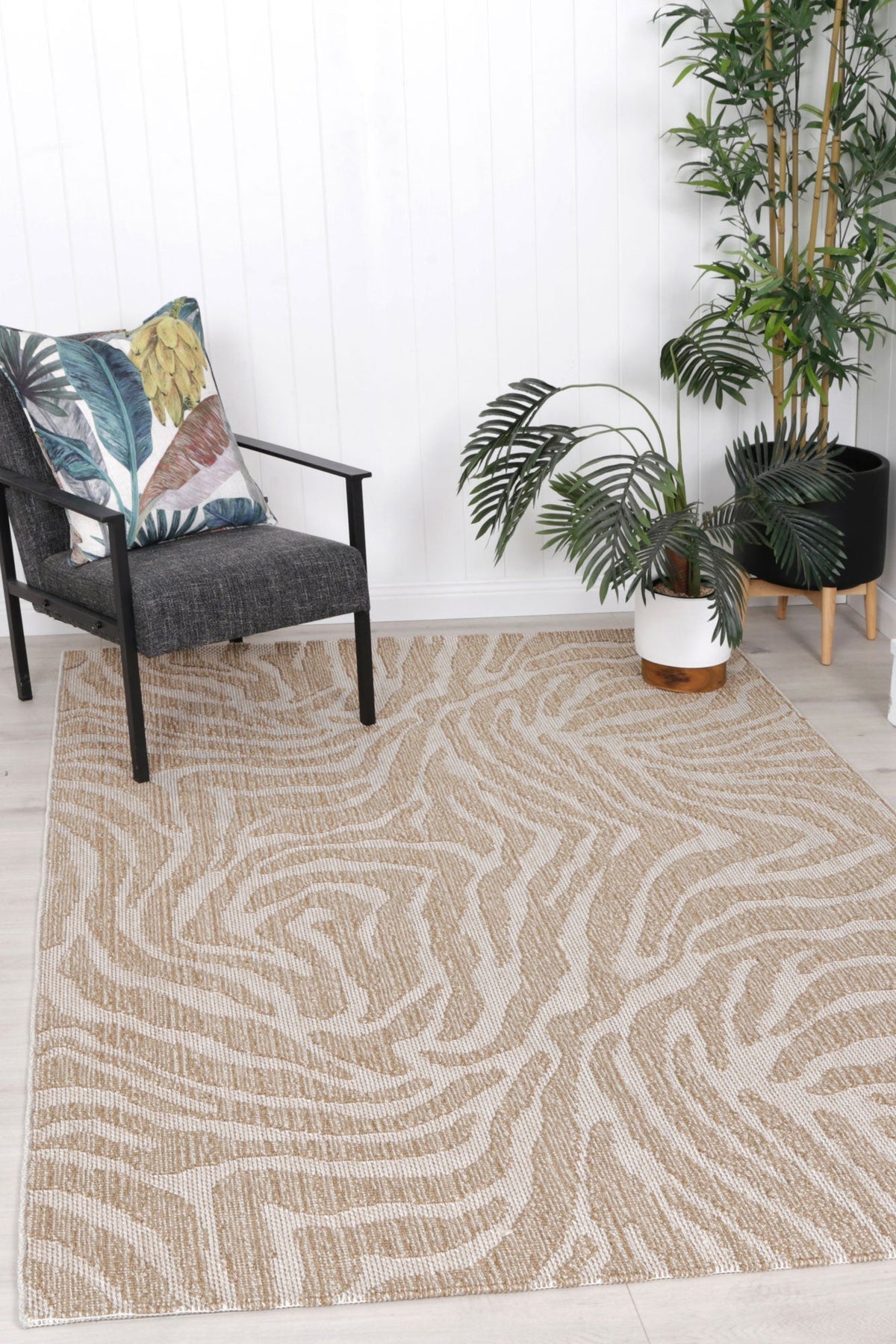 Claymore Safari Beige Indoor / Outdoor Rug