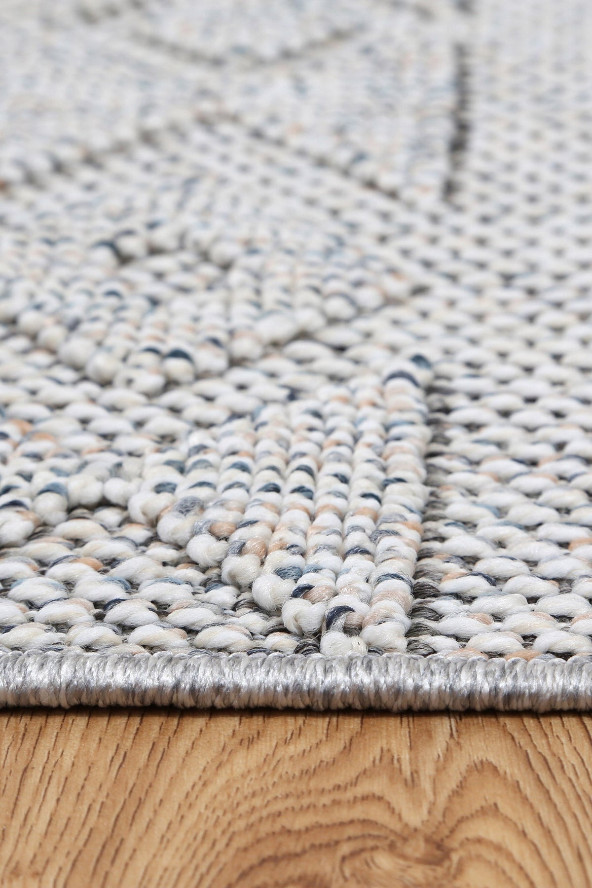 Claymore Tribal Indoor/Outdoor Grey Rug (New landed)