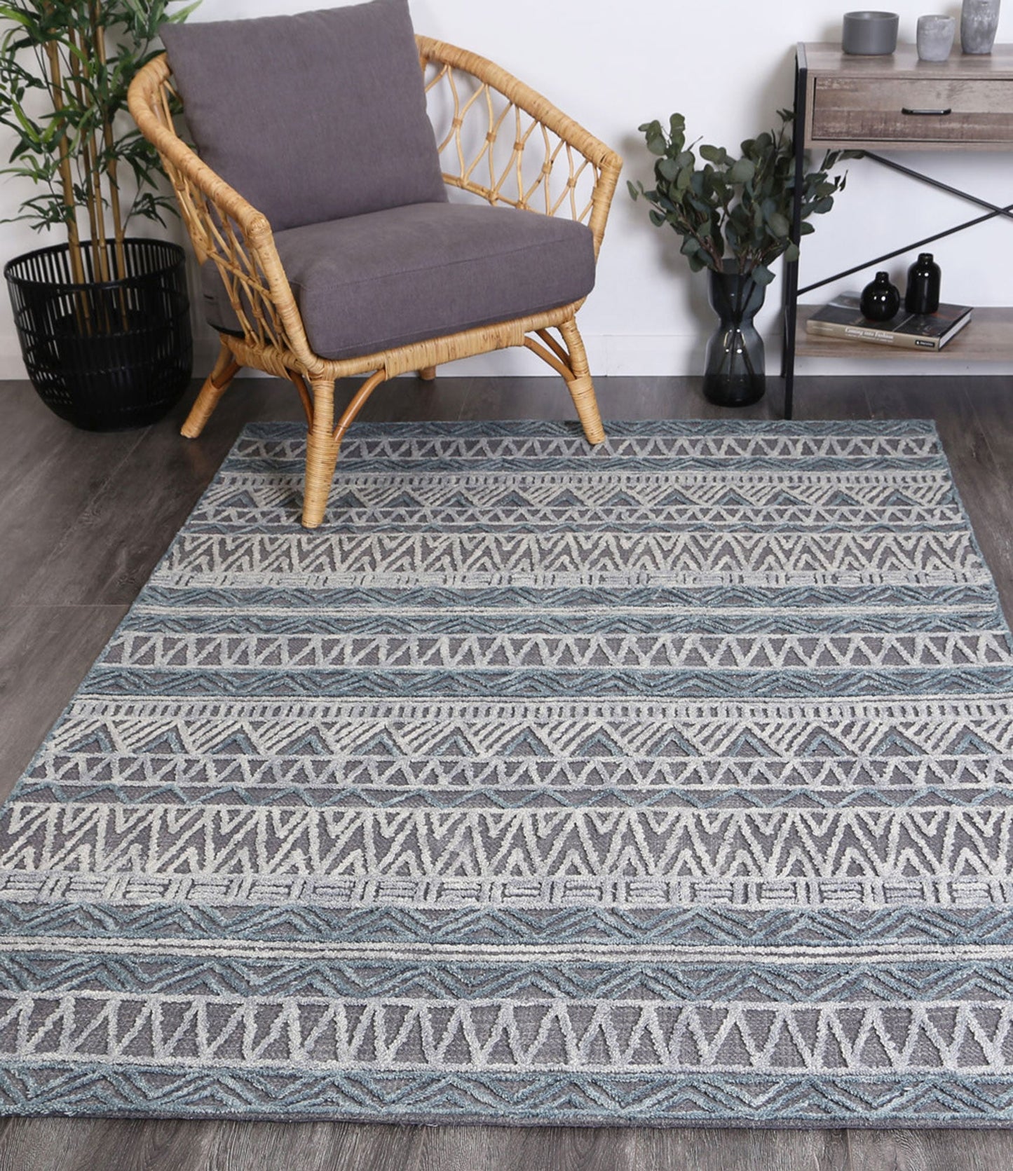 Slate Cazorla Charcoal Contemporary Rug
