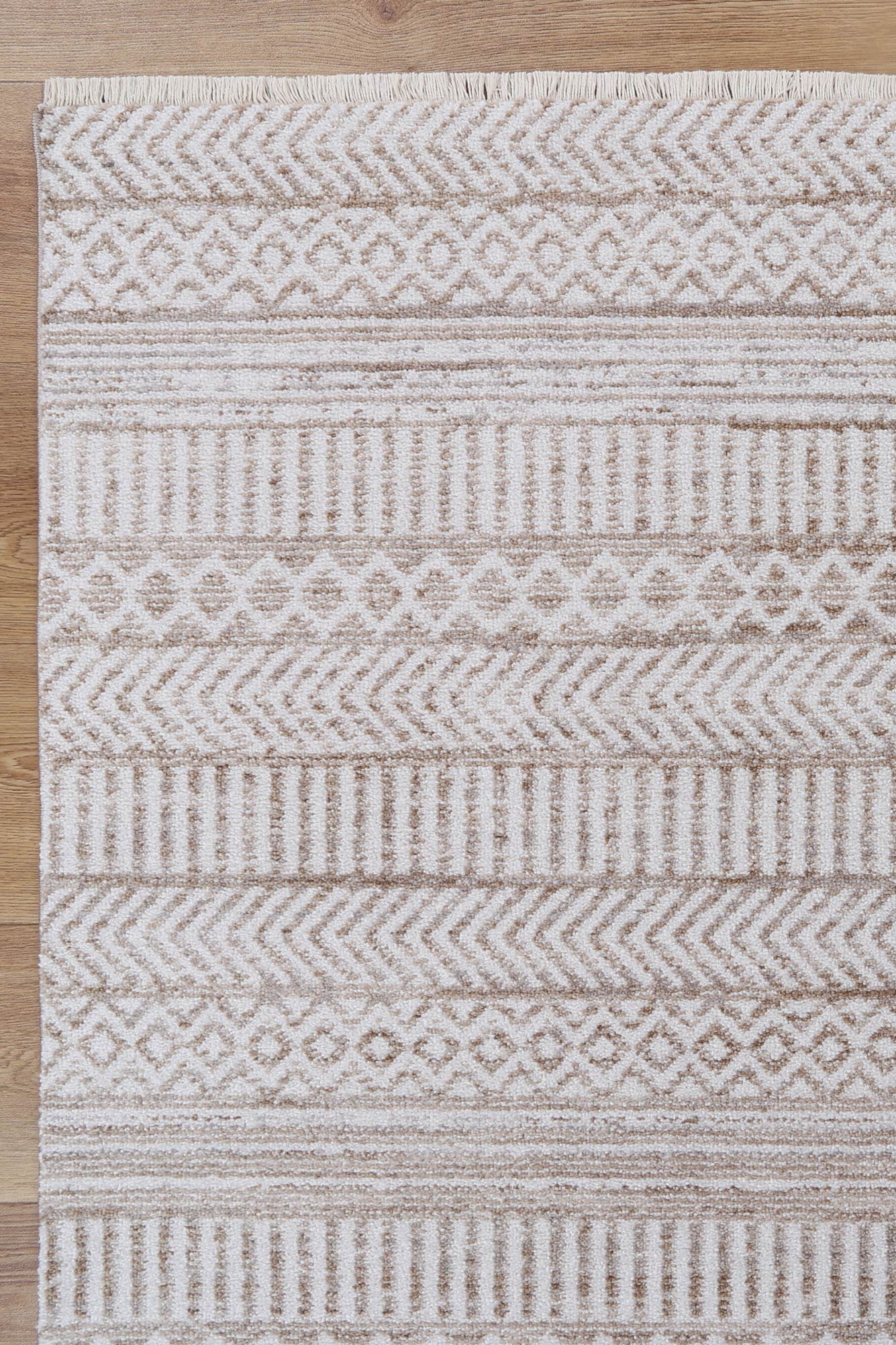 Flint KermanBeige Tribal Soft Rug