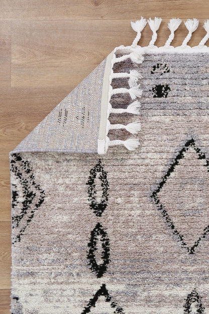 Montara Tribal Diamond Ash Rug (Morocco)