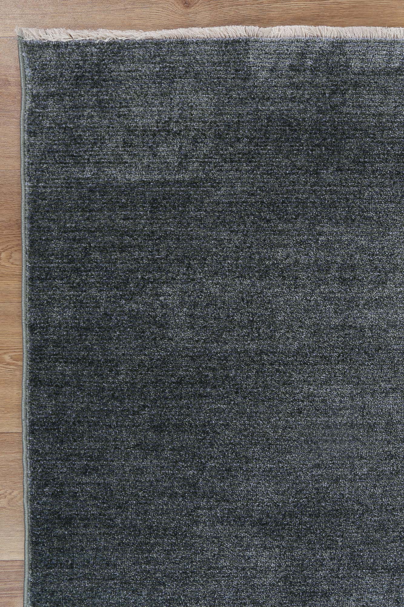 Milan Chobi Petrol Rug