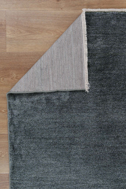 Milan Chobi Petrol Rug